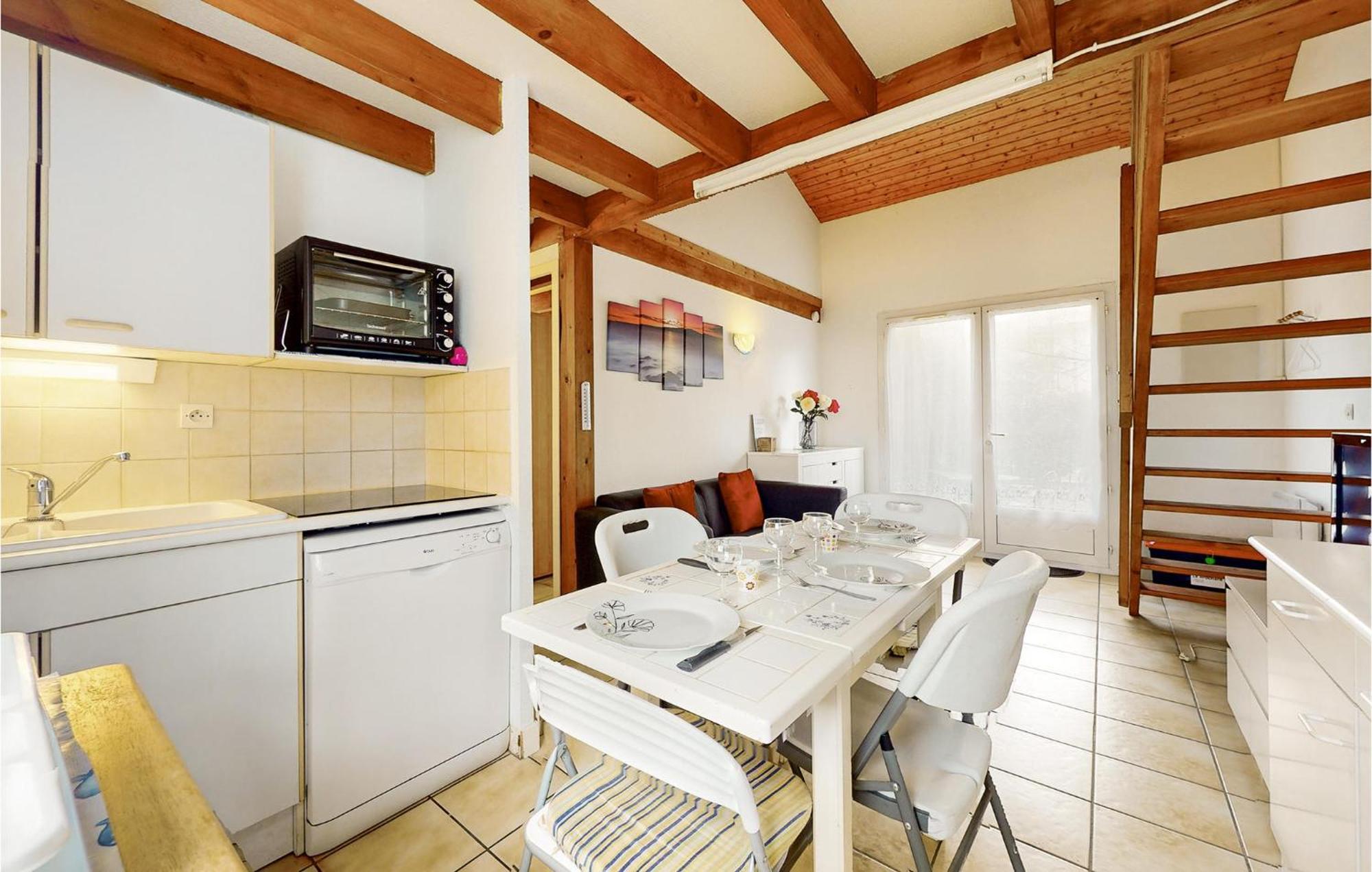 3 Bedroom Beautiful Home In Ronce-Les-Bains Εξωτερικό φωτογραφία